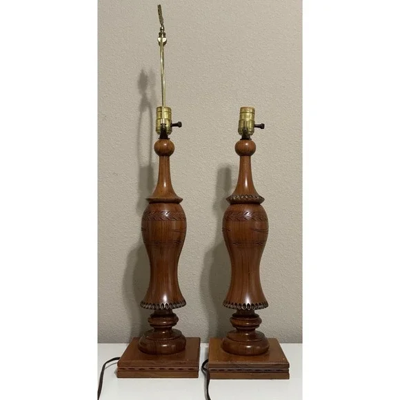 The Wood Whittler MCM Pair Lamps Hand Carved NOT TWINS 18tall Square Base Works